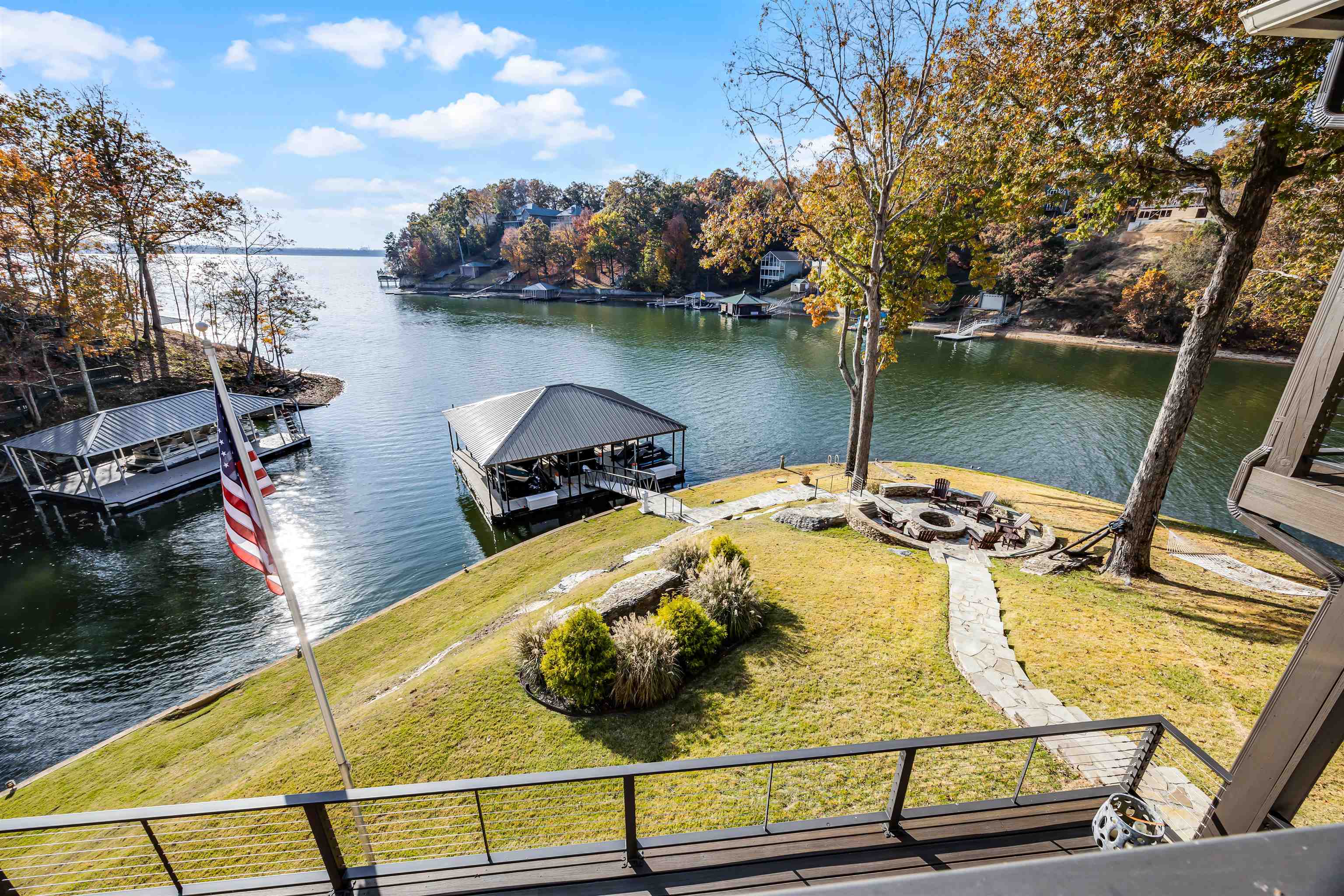 195 Ridge View Savannah, TN 38372 - Photo 3 of 40 a view of a swimming pool with a patio