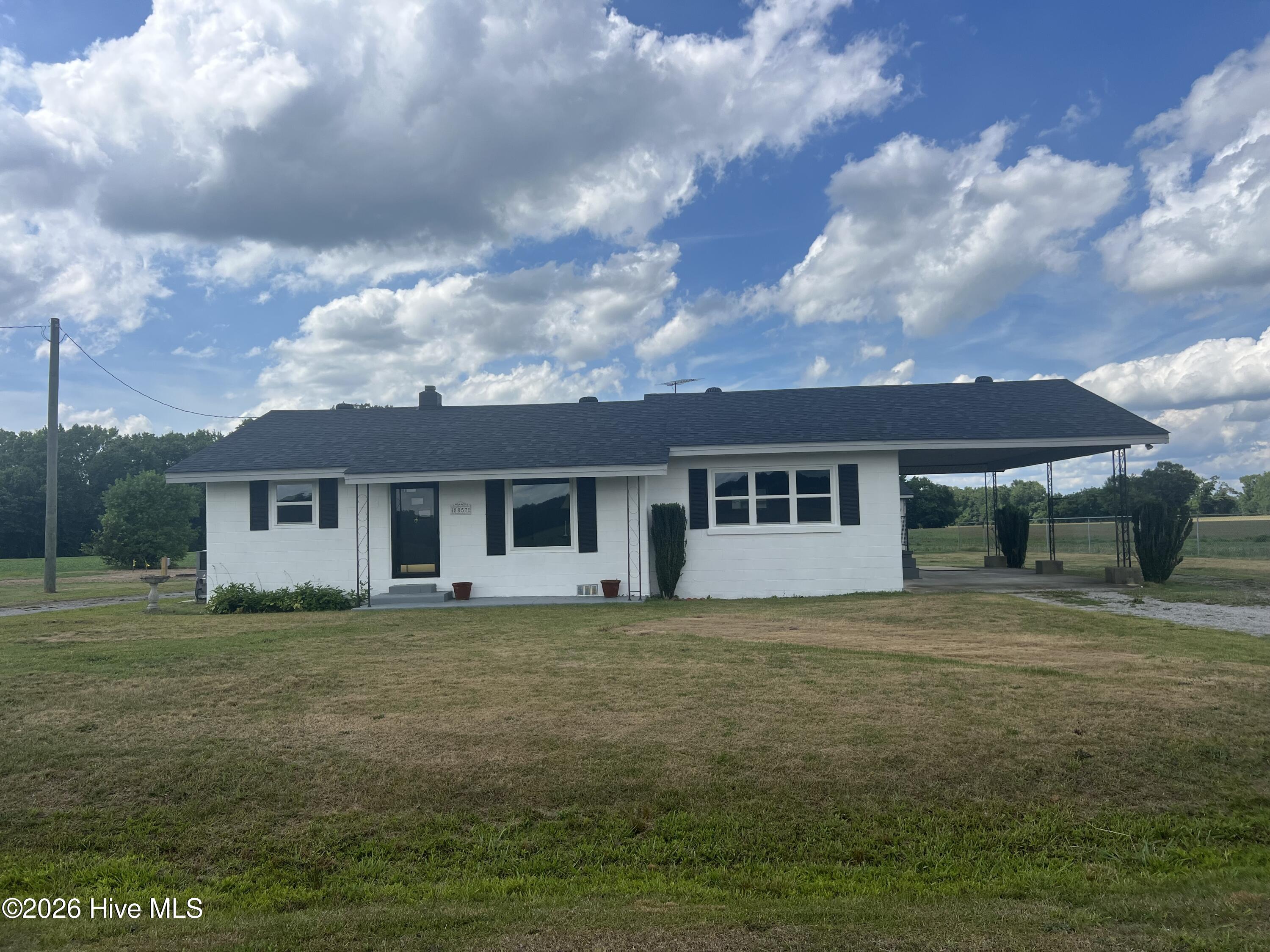 8857 Robbins Road Rocky Mount, NC 27803 - Photo 3 of 39