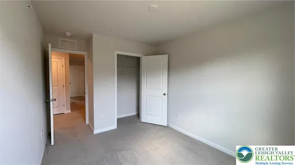 $2,499 | 1248 Martin Road, Breinigsville, PA 18031