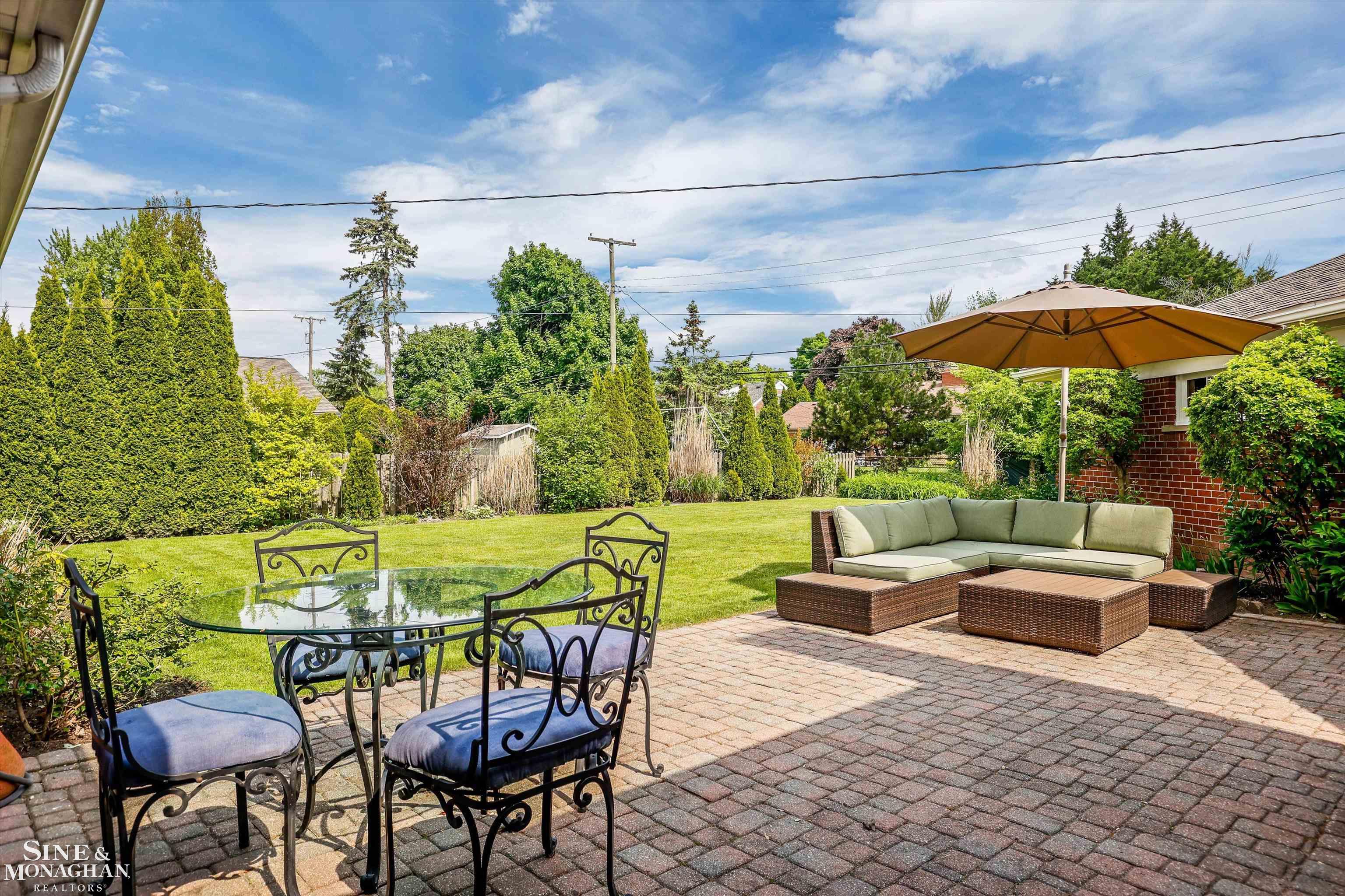 50 Hampton Road Grosse Pointe, MI 48236 - Photo 25 of 37 50142200-c2e5c115-1ba2-4475-9f62-eaadedd7950f.JPG