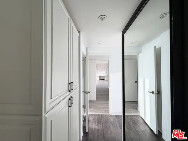 $6,500 | 17366 Sunset Boulevard, Unit 105, Pacific Palisades, CA 90272