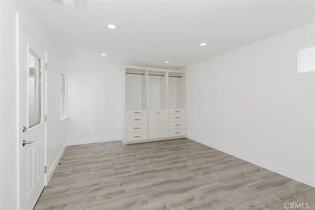 $4,000 | 13551 Hart Street, Van Nuys, CA 91405