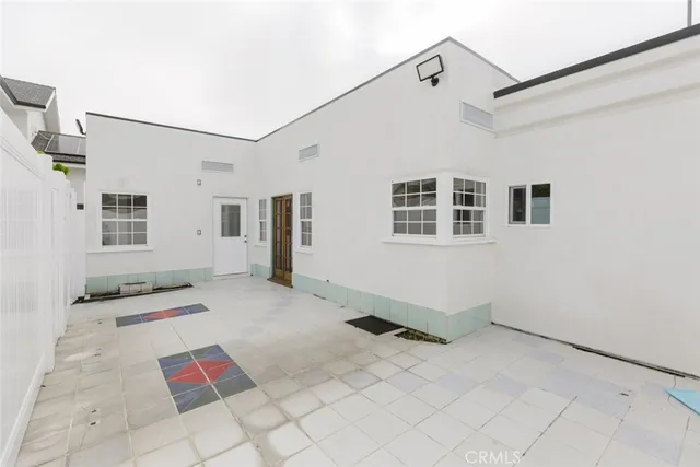 $4,000 | 13551 Hart Street, Van Nuys, CA 91405