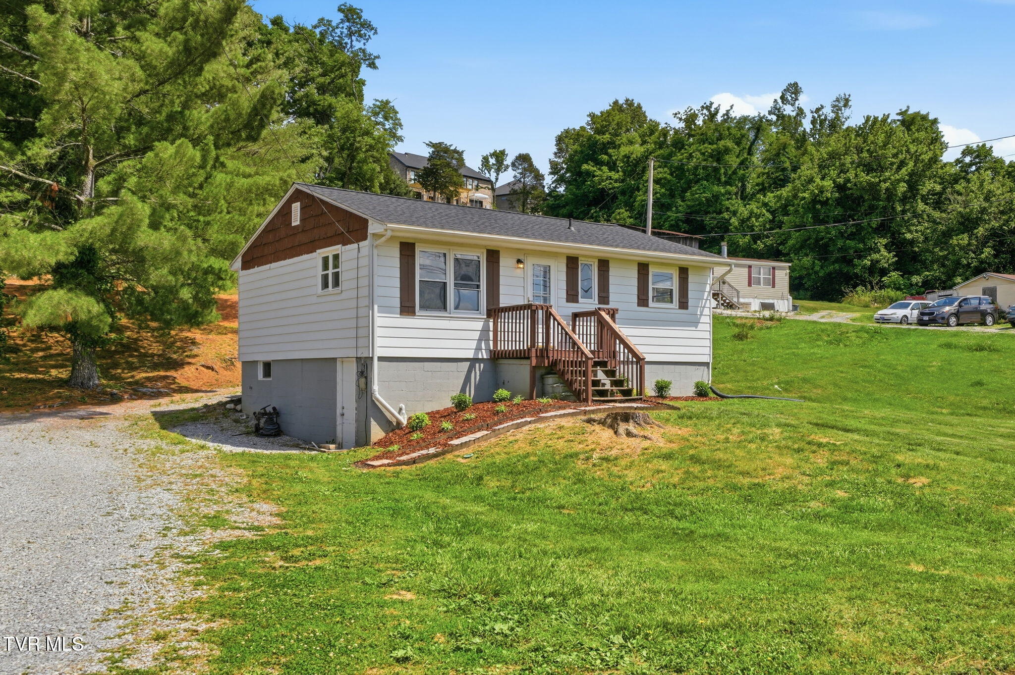 223 Cedar Creek Road Gray, TN 37615 - Photo 18 of 22 223 Cedar Creek Road