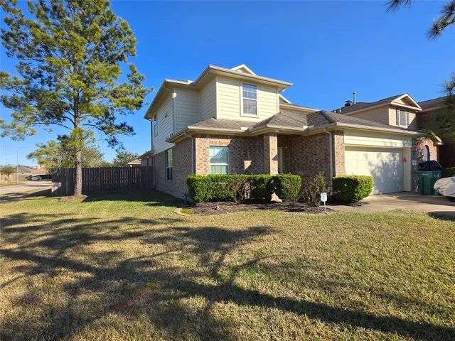 $2,350 | 9903 Onyx Trail Drive, Rosharon, TX 77583