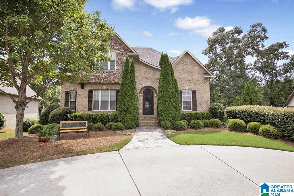 116 Lauchlin Lane Pelham, AL 35124 - Photo 2 of 40