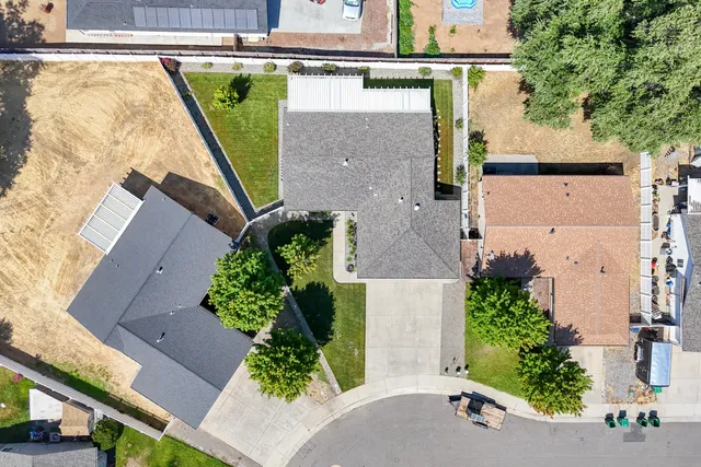 $369,900 | 3381 Southwood Drive, Anderson, CA 96007