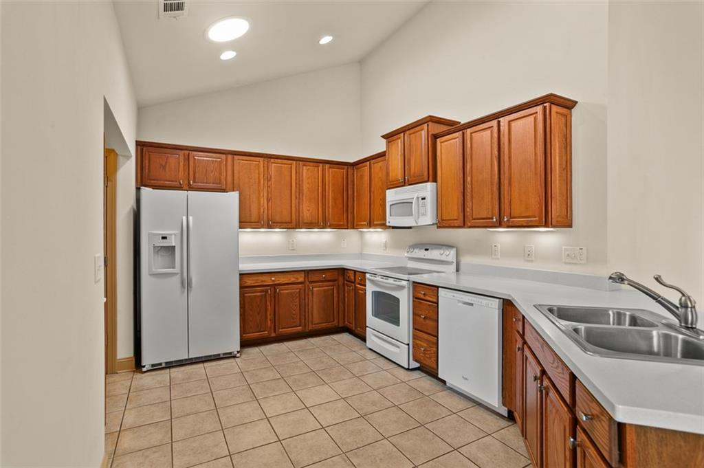 120 Chastain Road Northwest, Unit 1407 Kennesaw, GA 30144 - Photo 11 of 46