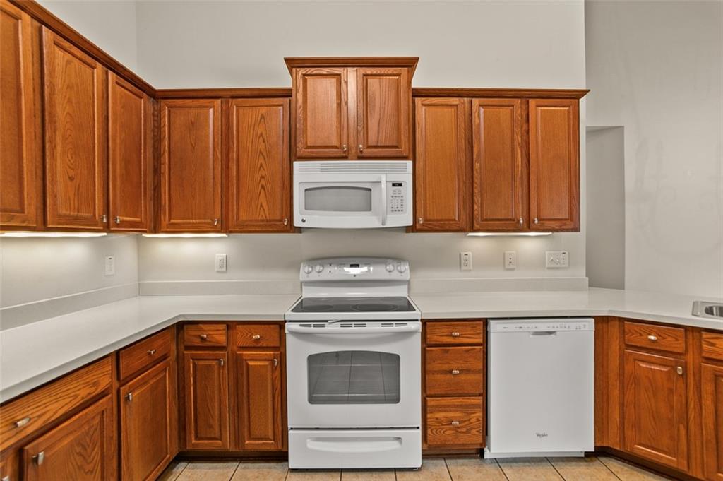 120 Chastain Road Northwest, Unit 1407 Kennesaw, GA 30144 - Photo 14 of 46