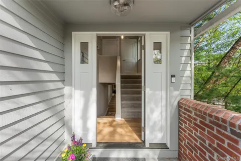 $1,399,279 | 99 Waterside Close, Eastchester, NY 10709