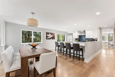 $1,399,279 | 99 Waterside Close, Eastchester, NY 10709