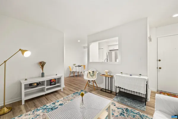 $189,900 | 1243 Cedars Court, Unit C2, Charlottesville, VA 22903