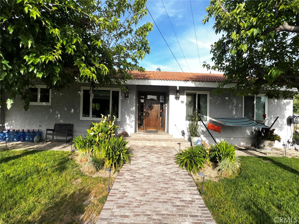 30204 Canoe Road Canyon Country, CA 91387 - Photo 1 of 42