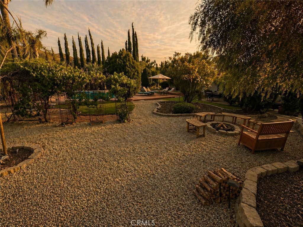 30204 Canoe Road Canyon Country, CA 91387 - Photo 29 of 42