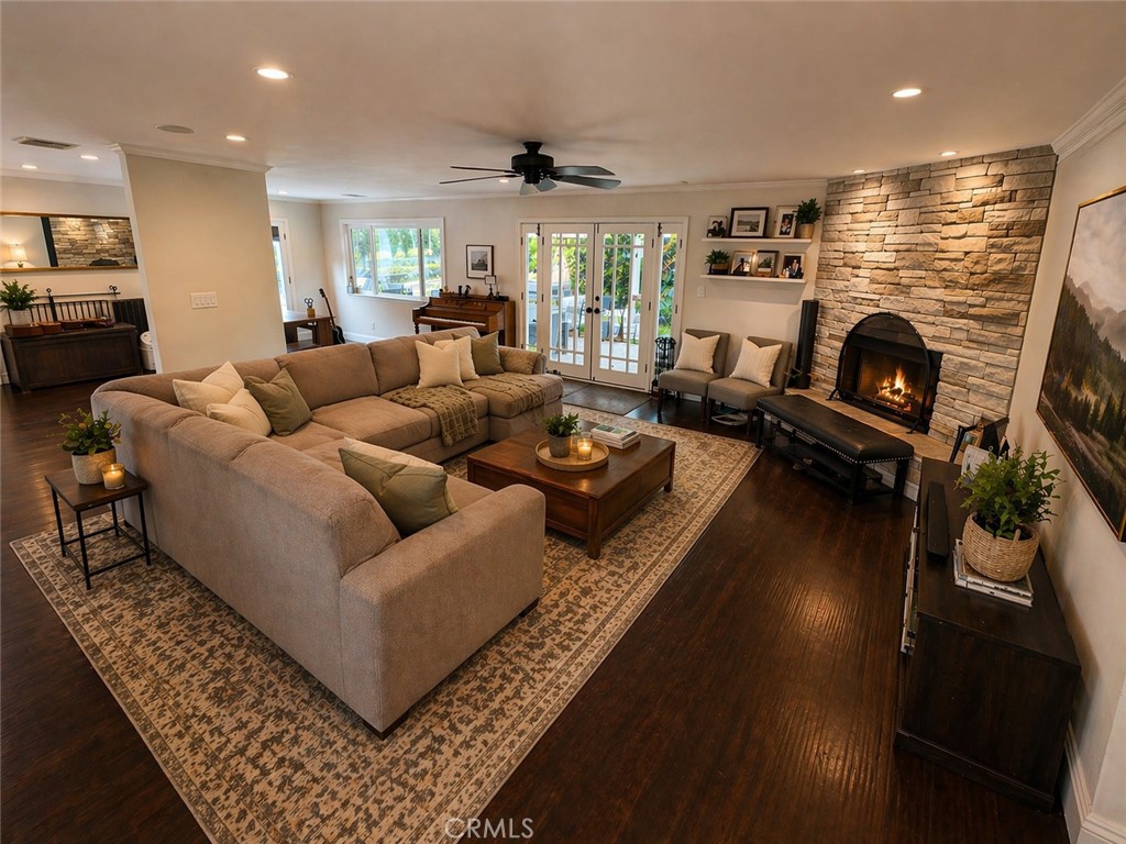 30204 Canoe Road Canyon Country, CA 91387 - Photo 5 of 42