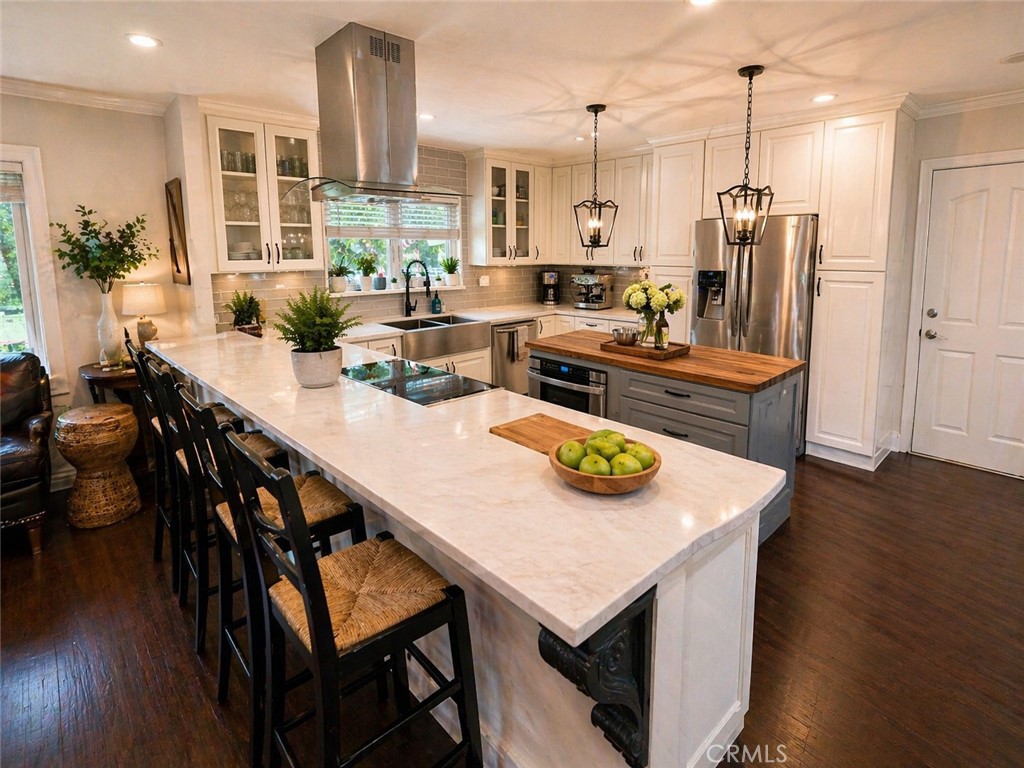 30204 Canoe Road Canyon Country, CA 91387 - Photo 9 of 42