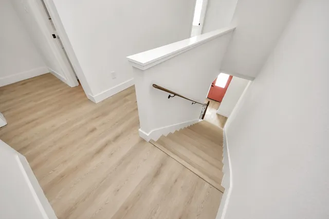 $2,100 | 1316 West Willis Street, Alvin, TX 77511