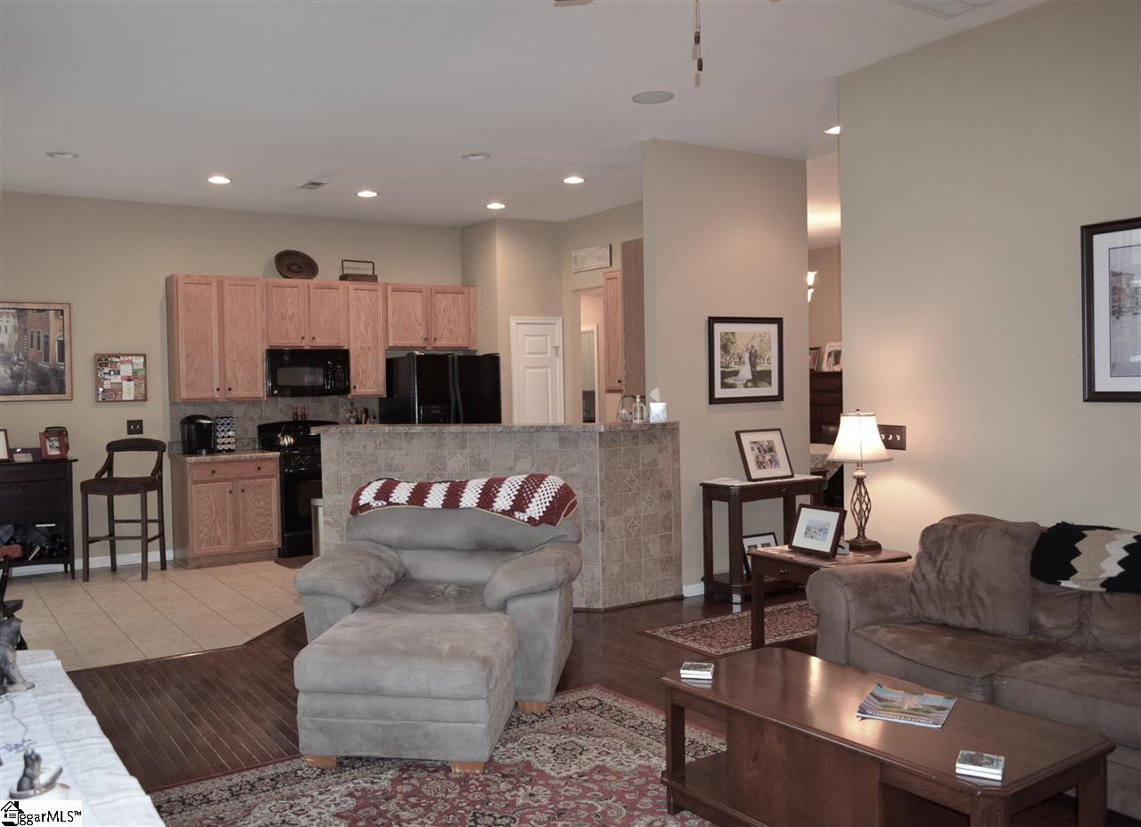 23 Ridgeleigh Way Simpsonville, SC 29681 - Photo 11 of 31 Gallery Image 11
