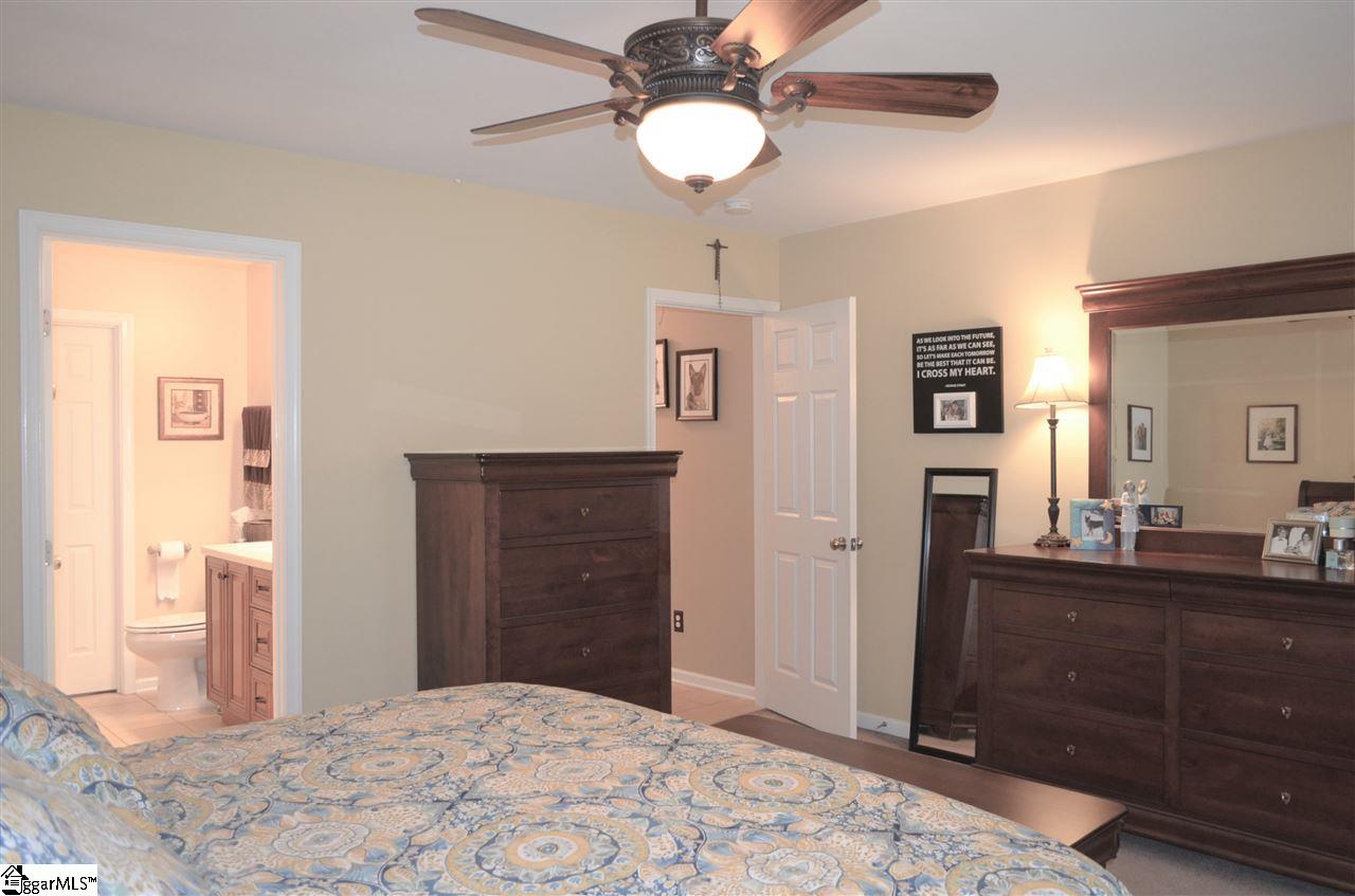 23 Ridgeleigh Way Simpsonville, SC 29681 - Photo 15 of 31 Gallery Image 15