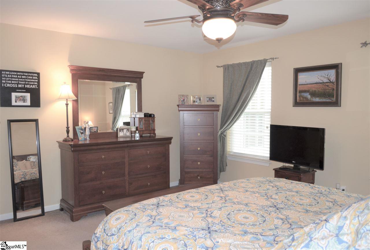 23 Ridgeleigh Way Simpsonville, SC 29681 - Photo 16 of 31 Gallery Image 16