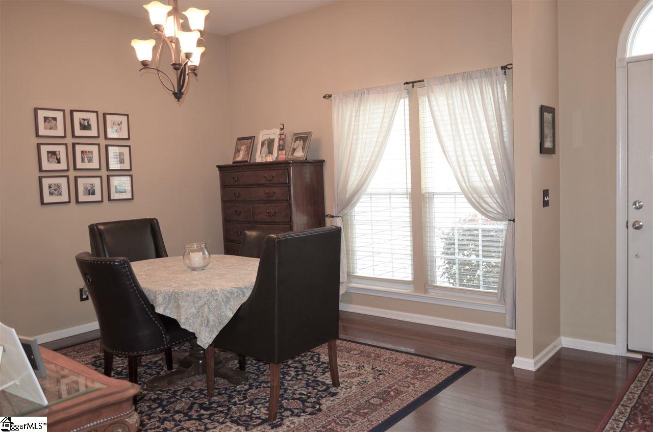 23 Ridgeleigh Way Simpsonville, SC 29681 - Photo 6 of 31 Gallery Image 6