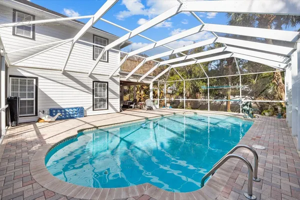 $640,000 | 580 42nd Court, Vero Beach, FL 32968