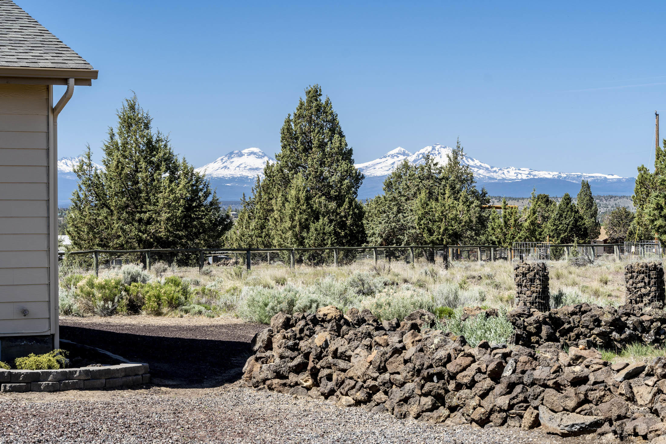 15662 Southwest Steelhead Road Terrebonne, OR 97760 - Photo 36 of 52 22