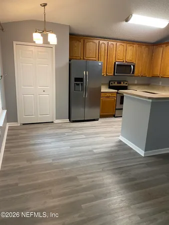 $2,500 | 1805 Forest Creek Drive, Jacksonville, FL 32225