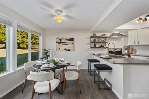 $535,500 | 11104 Northeast 68th Street, Unit A103, Kirkland, WA 98033