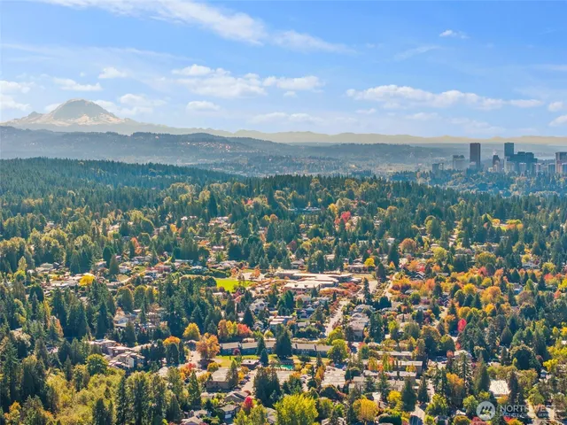 $535,500 | 11104 Northeast 68th Street, Unit A103, Kirkland, WA 98033