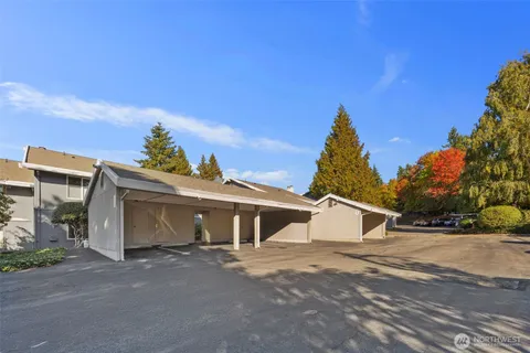 $535,500 | 11104 Northeast 68th Street, Unit A103, Kirkland, WA 98033