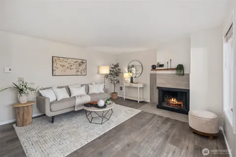 $535,500 | 11104 Northeast 68th Street, Unit A103, Kirkland, WA 98033