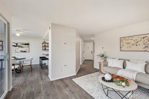 $535,500 | 11104 Northeast 68th Street, Unit A103, Kirkland, WA 98033