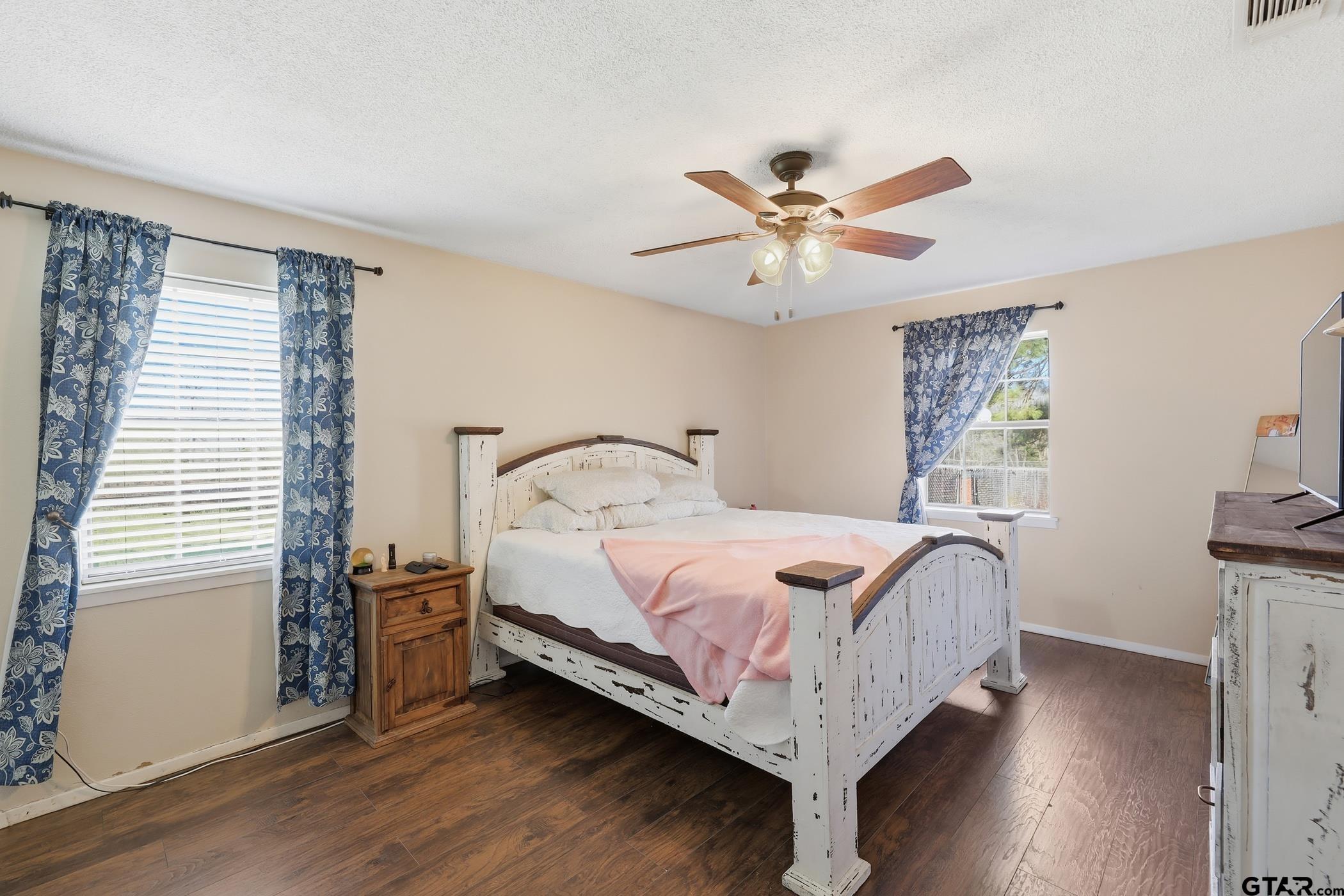 1409 Bassett Road Palestine, TX 75803 - Photo 16 of 36