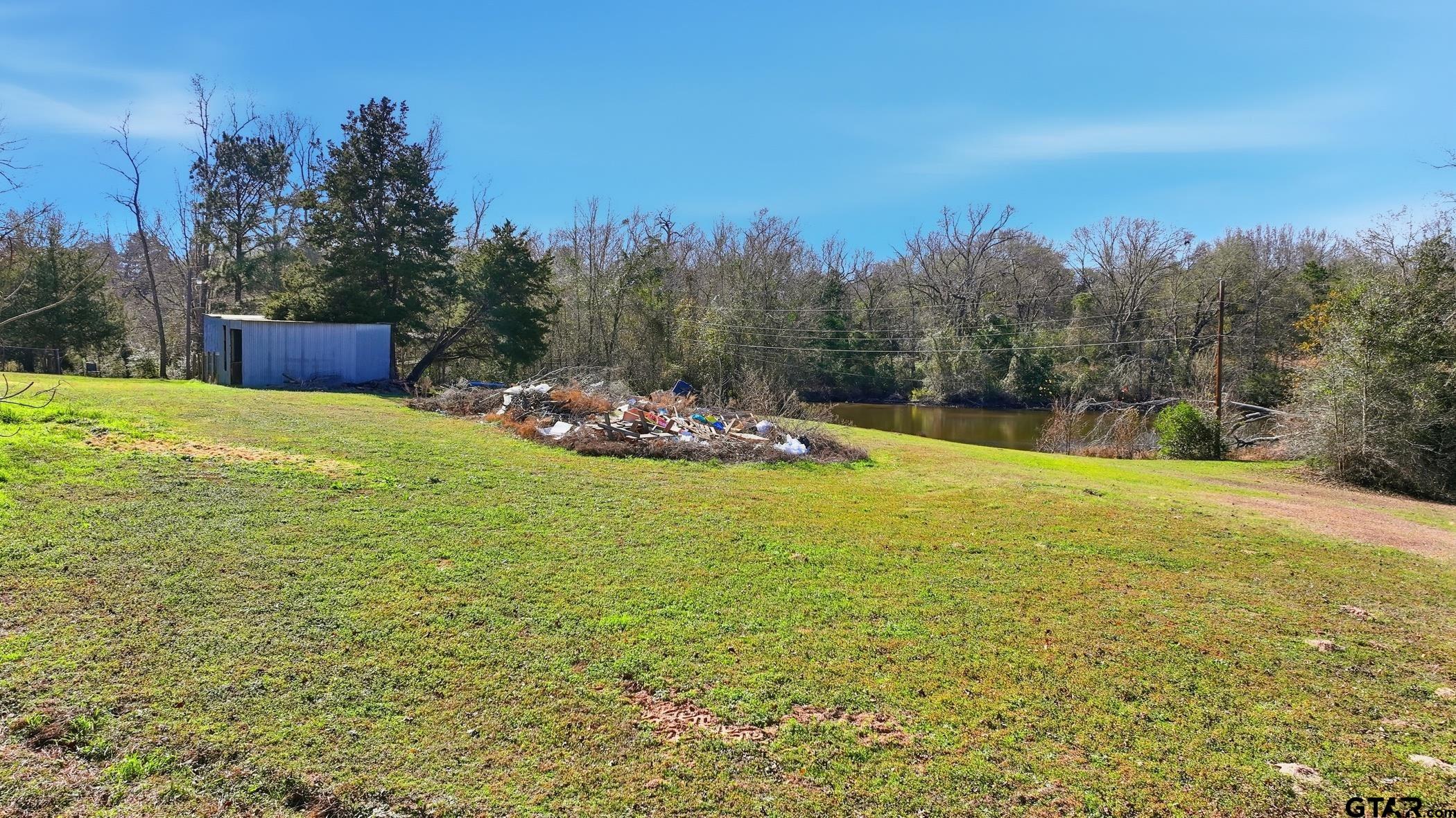 1409 Bassett Road Palestine, TX 75803 - Photo 26 of 36