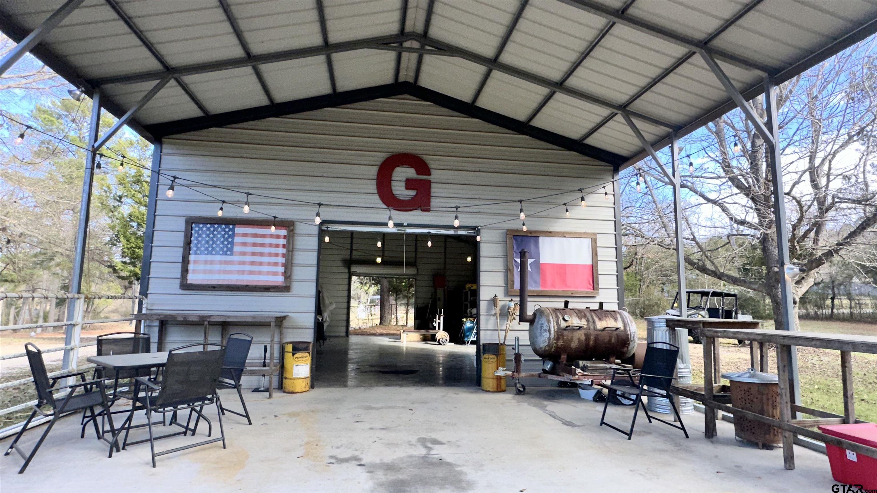 1409 Bassett Road Palestine, TX 75803 - Photo 32 of 36