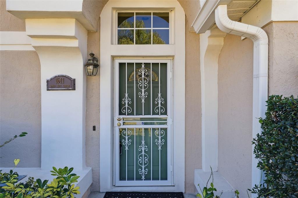 1611 Sand Key Circle Oviedo, FL 32765 - Photo 3 of 31