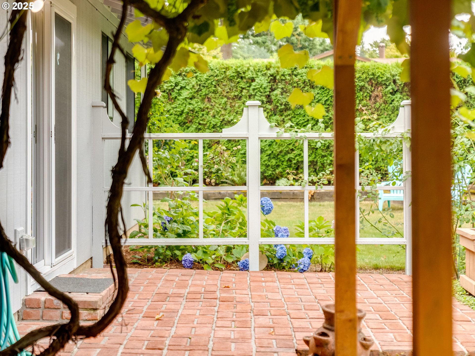 17925 Beebee Court Sandy, OR 97055 - Photo 40 of 48 a view of a garden from a windows