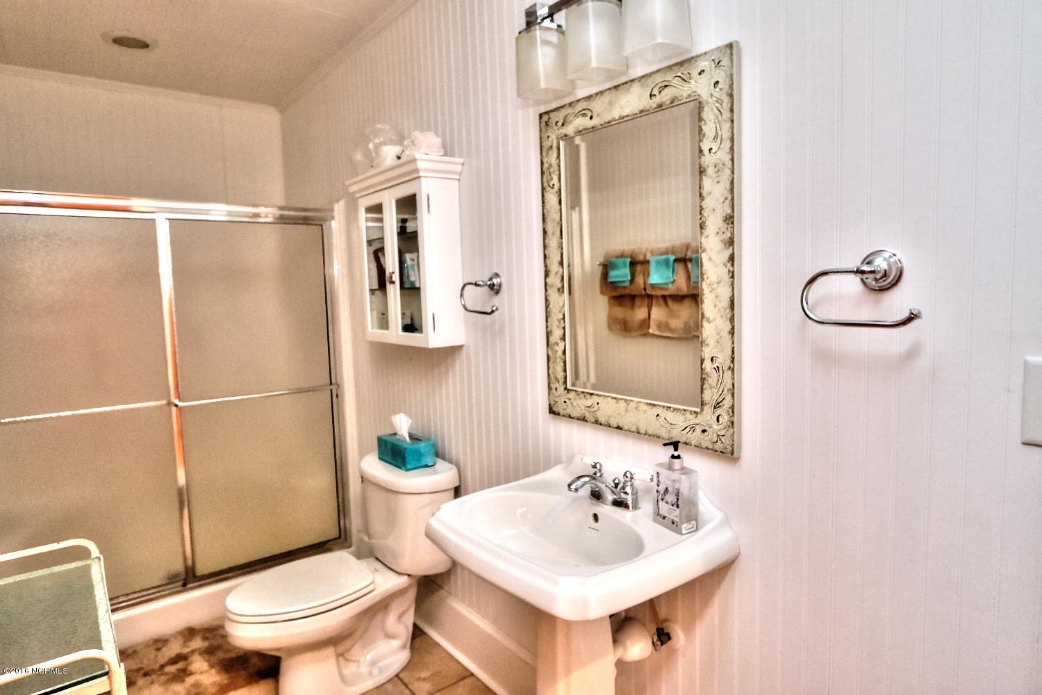 227 Horseshoe Road Davis, NC 28524 - Photo 44 of 74 2nd Bathroom