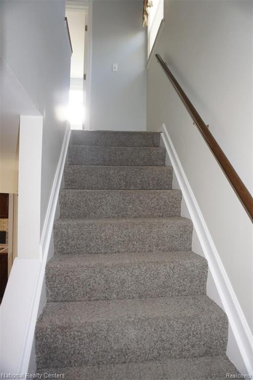 552 Buckingham Road Canton, MI 48188 - Photo 16 of 43