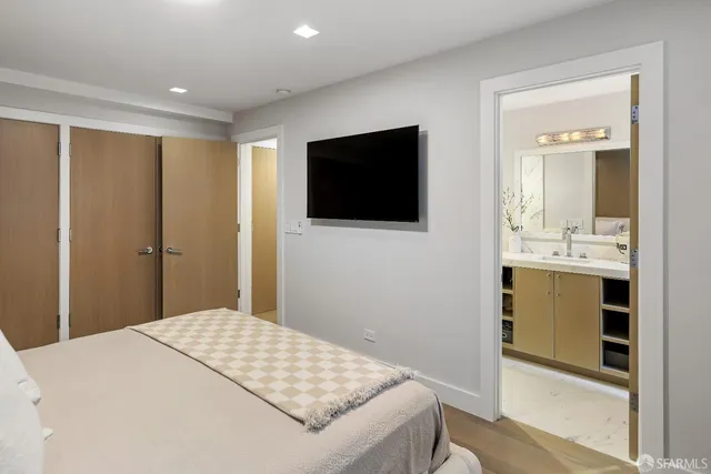 $2,950,000 | 1080 Chestnut Street, Unit 1A, San Francisco, CA 94109