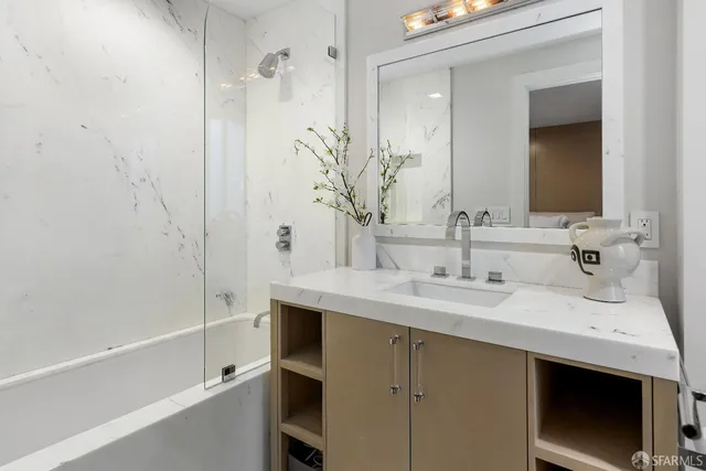 $2,950,000 | 1080 Chestnut Street, Unit 1A, San Francisco, CA 94109