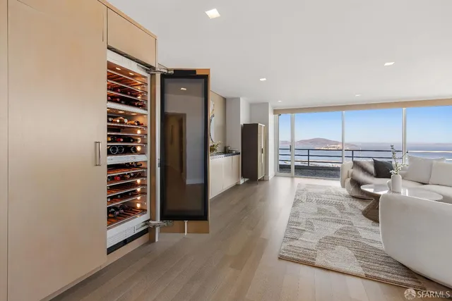 $2,950,000 | 1080 Chestnut Street, Unit 1A, San Francisco, CA 94109