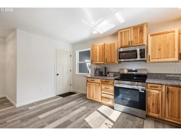 $424,900 | 536 Annis Street, Canyonville, OR 97417