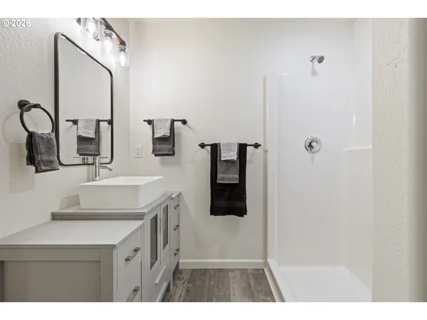 $424,900 | 536 Annis Street, Canyonville, OR 97417