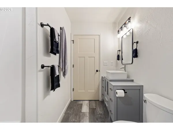 $424,900 | 536 Annis Street, Canyonville, OR 97417