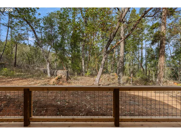 $424,900 | 536 Annis Street, Canyonville, OR 97417