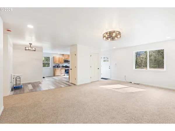 $424,900 | 536 Annis Street, Canyonville, OR 97417