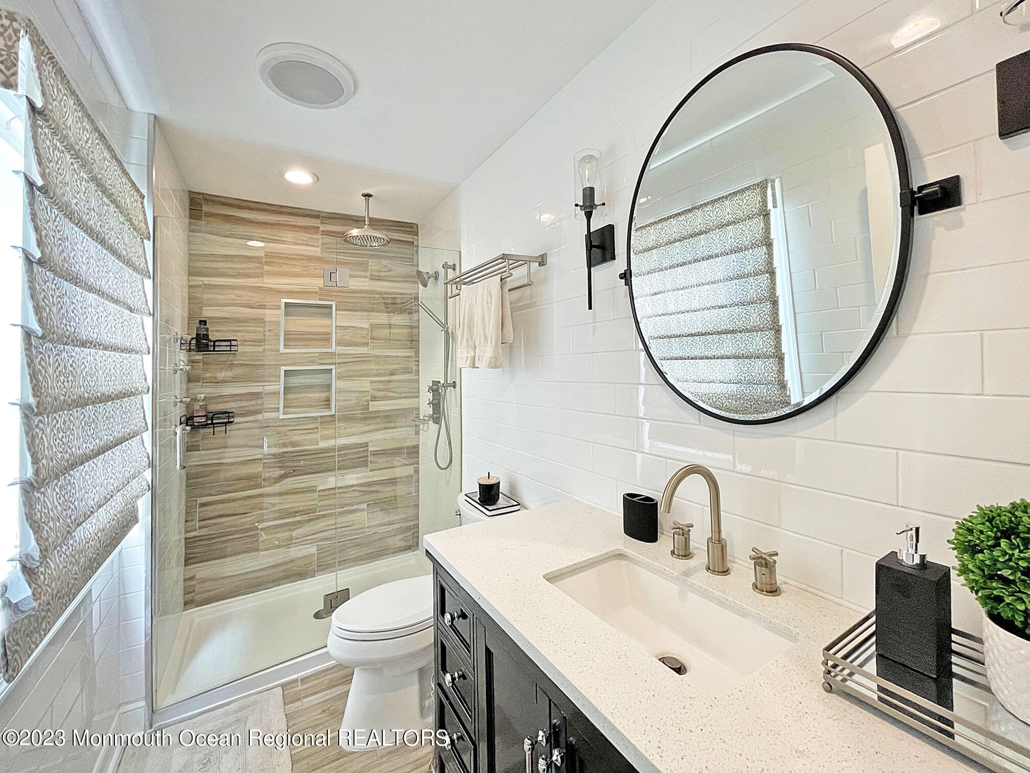 507 Line Road Aberdeen, NJ 07747 - Photo 26 of 40 IMG_5271 Master bath