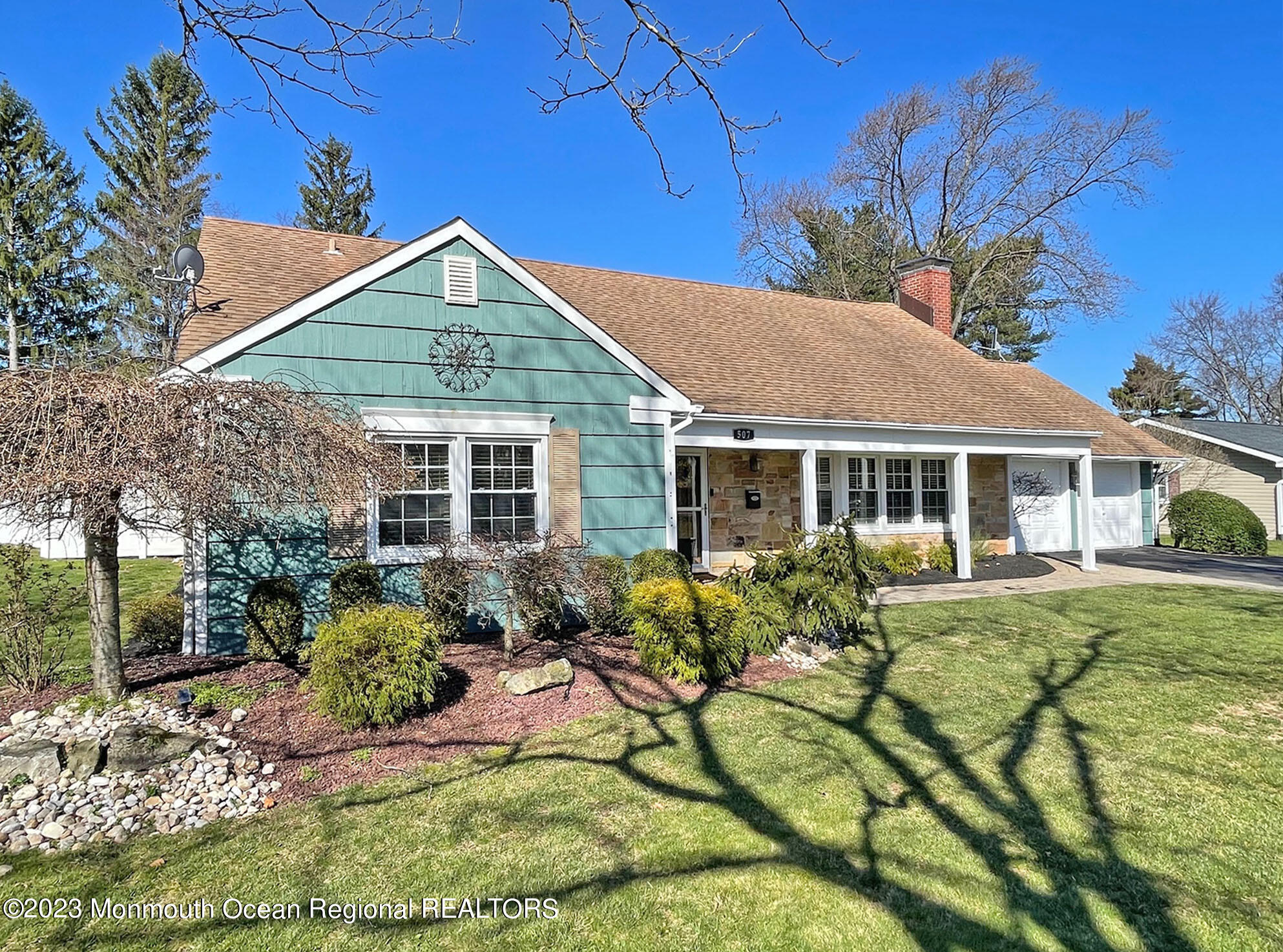 507 Line Road Aberdeen, NJ 07747 - Photo 39 of 40 IMG_5260 Front side1